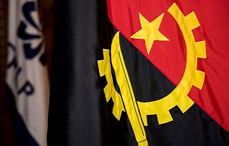 Secretário Executivo expressa condolências às autoridades e povo angolano
