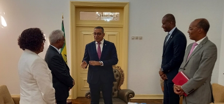 Secretário Executivo em visita oficial a São Tomé e Príncipe