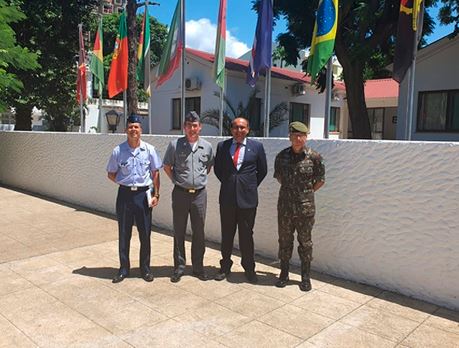 CAE/CPLP recebe Instrutores Militares Brasileiros 