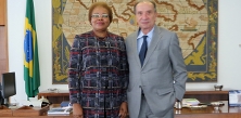 Ministro das Relações Exteriores do Brasil recebe Secretária Executiva