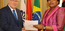 Secretária Executiva recebe cartas credenciais do embaixador da República Eslovaca