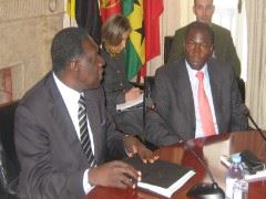 MRE de Angola visita CPLP
